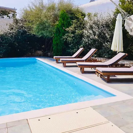 Cymothoe Villa Parikia (Paros)